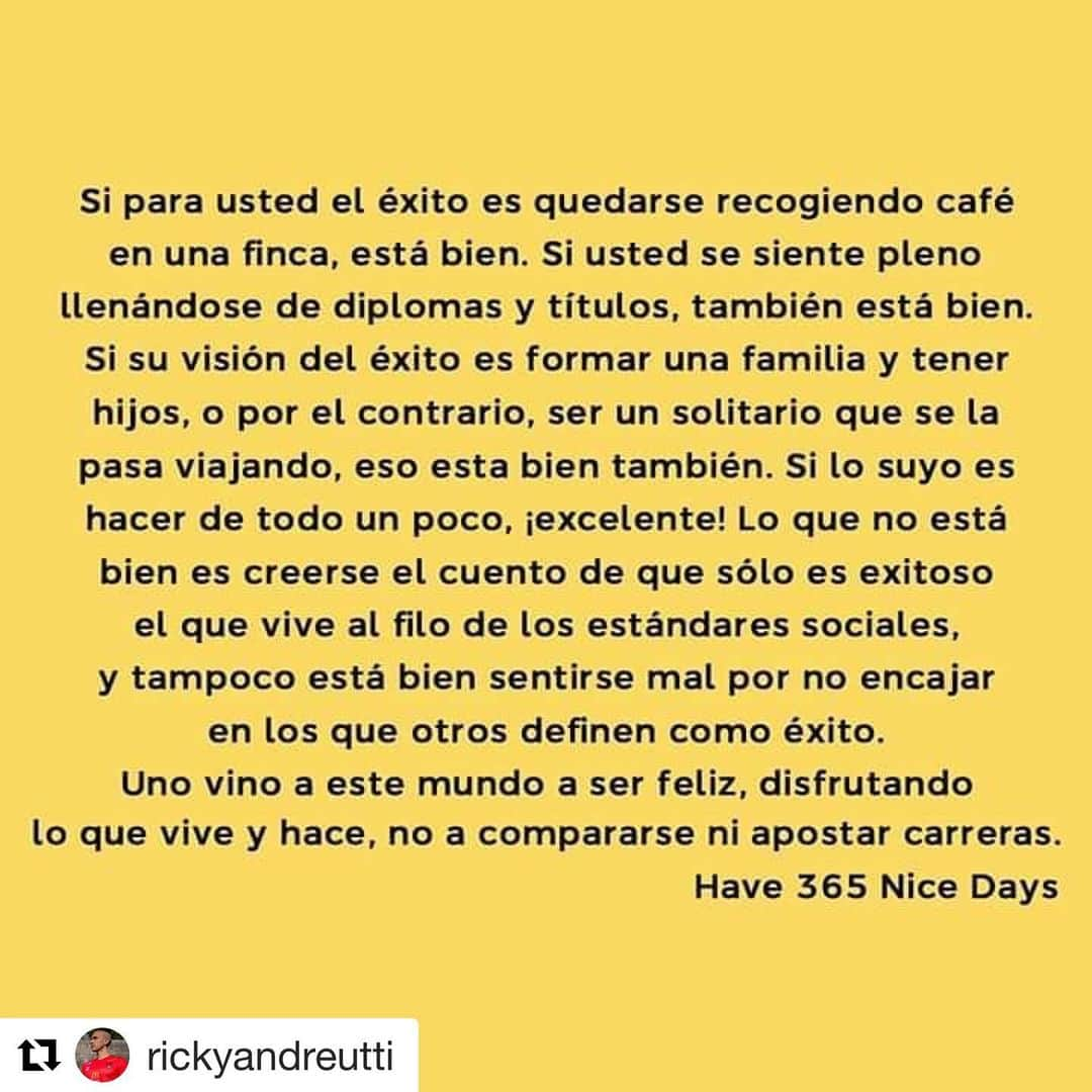 ロベルト・ロサレスさんのインスタグラム写真 - (ロベルト・ロサレスInstagram)「#Repost @rickyandreutti with @get_repost ・・・ El éxito ✔」1月8日 4時17分 - robertico_r