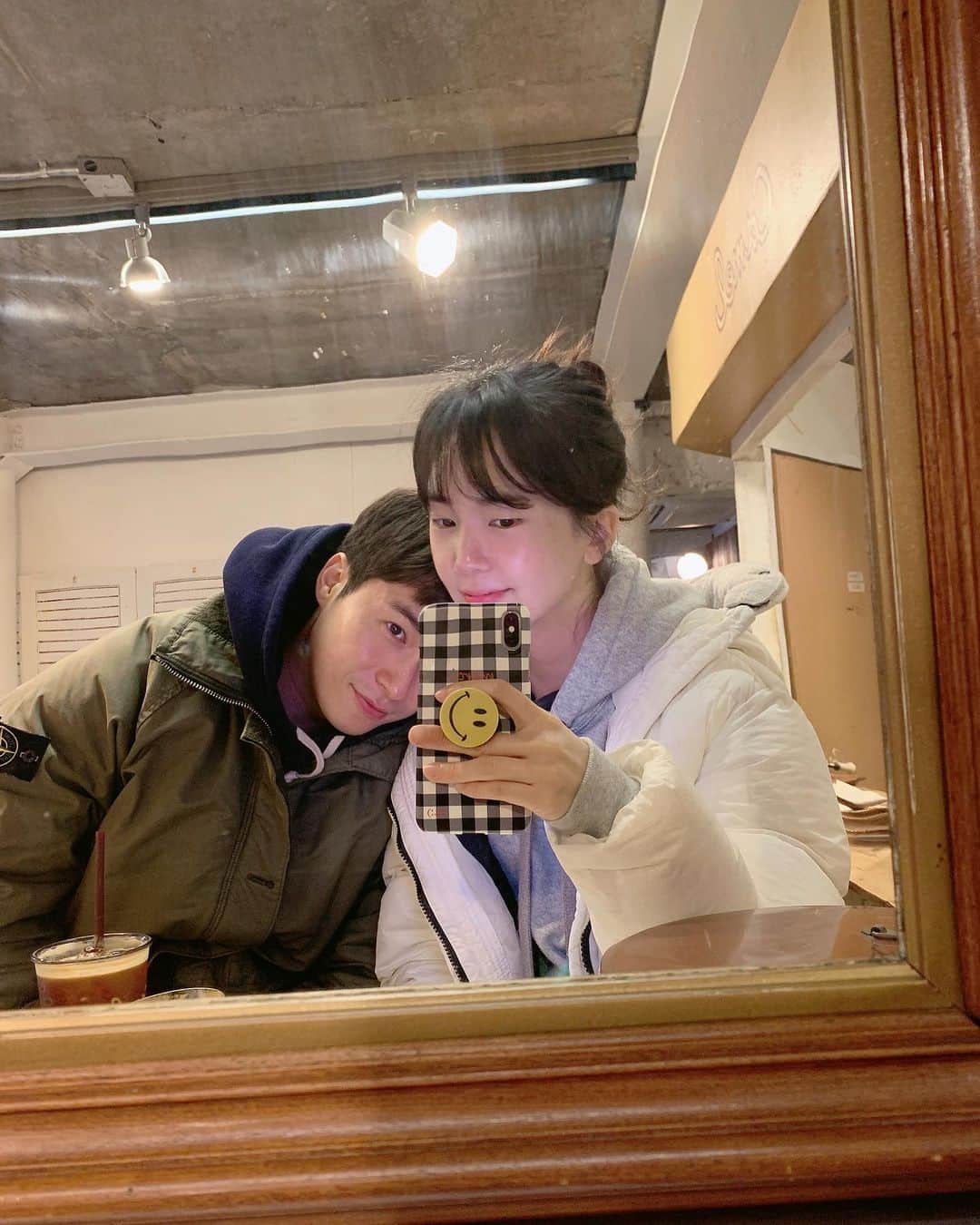 イ・ジェウォンのインスタグラム：「🧡」