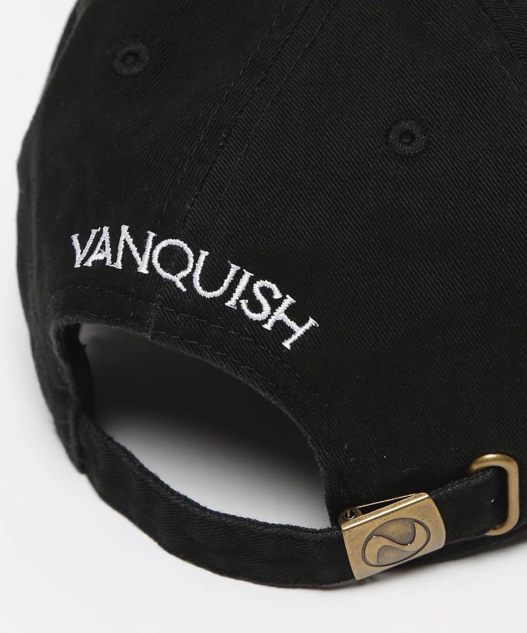 ヴァンキッシュさんのインスタグラム写真 - (ヴァンキッシュInstagram)「ㅤㅤㅤㅤㅤㅤㅤㅤㅤㅤㅤㅤㅤ ■ Kadomatsu　Shibuya logo　Six Panel Cap[VAC1216]  Color:Black Size:F Price:￥ 4,000＋tax ㅤㅤㅤㅤㅤㅤㅤㅤㅤㅤㅤㅤ Shop link bio！ ——————————————— ‪#VANQUISH #vanquishjp」1月7日 19時57分 - vanquishjp