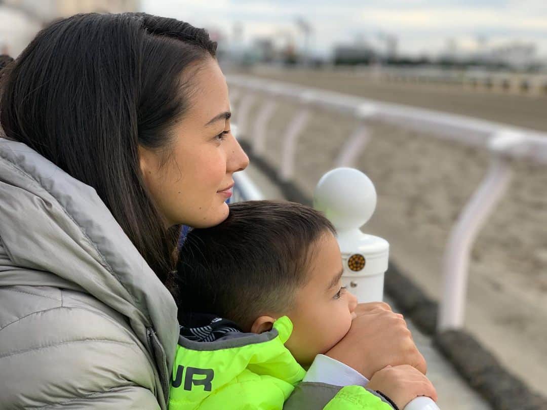 エリナ シルカのインスタグラム：「馬好き🐎」