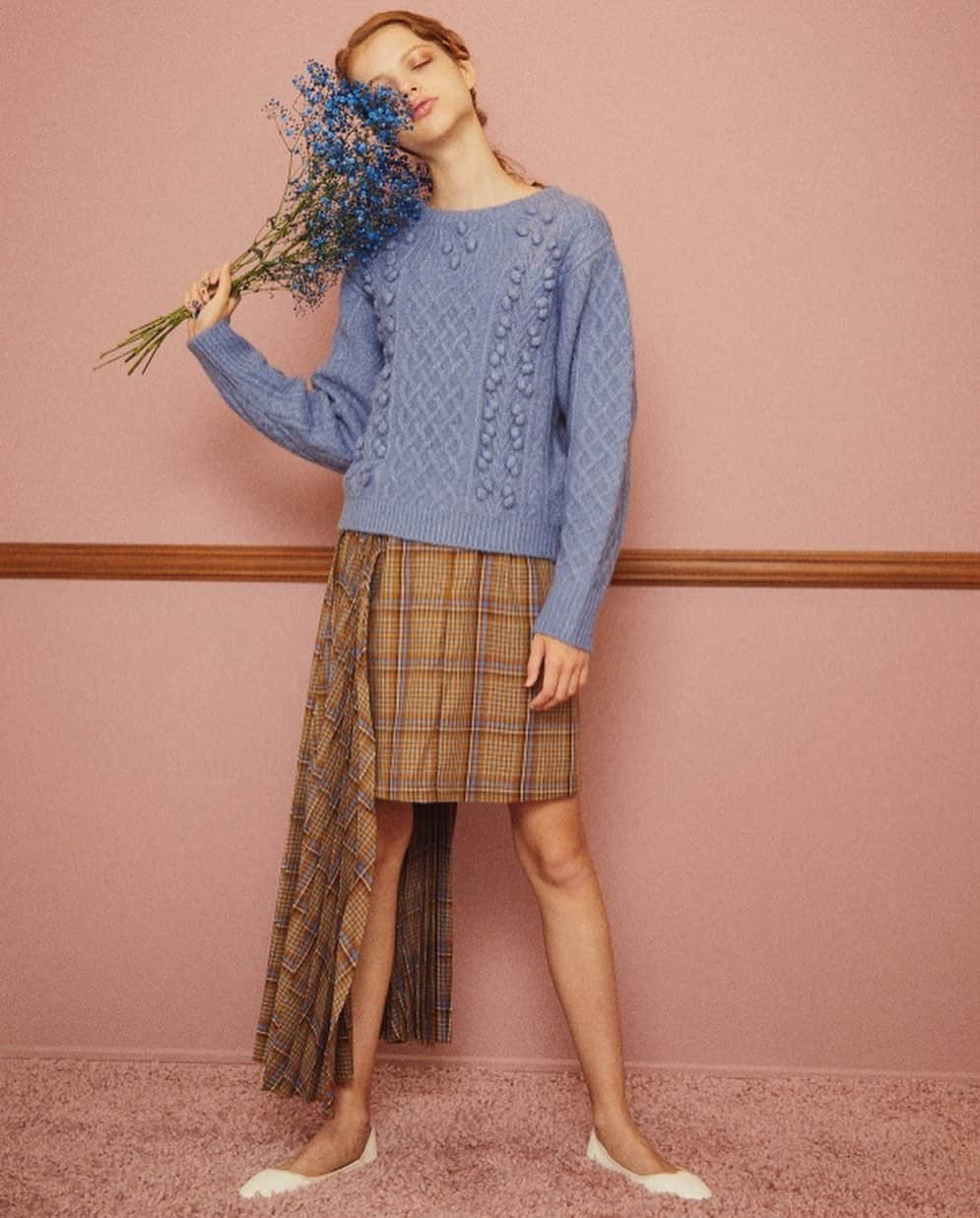 HONEY MI HONEY OFFICIALさんのインスタグラム写真 - (HONEY MI HONEY OFFICIALInstagram)「💜30% OFF💜  sailor knit pullover ¥18,000→¥12,600  layered check pleats skirt ¥20,000→¥14,000  thanks♡ @tomomi_0421  @honeymihoney_official  @honeymihoney_style  #HONEYMIHONEY #表参道 #原宿 #心斎橋 #时尚 #我的最愛 #ハニーミーハニー #tokyo #osaka #outfit #fashion」1月7日 20時22分 - honeymihoney_official