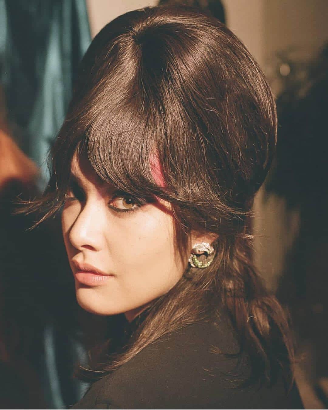 香華（KOuKA）のインスタグラム：「Vogue Arabia Editorial January 2020 ヴォーグアラビア1月号 💥 #Repost @annakatsanis ・・・ She's gonna be somebody's baby tonight.... @voguearabia with @iamkouka @thelionsny in @jilsander @ananyafinejewellery with hair by talented @brittanwhite @bryanbantryinc #assistant @whosbibb #photographer @emmacraft #makeup @yukihayashi89 @thewallgroup #stylist @annakatsanis @artdeptagency #casting @agpnyc @alexeyg #FashionDirector @katieellentrotter #assistants @paulinacastrostyle @kalliebiersach #emmacraft #annakatsanis #kouka #voguemagazine #vogue #voguearabia #beauty #party #koukaWebb #jilsander #shot @thestandard #thestandardhotel」
