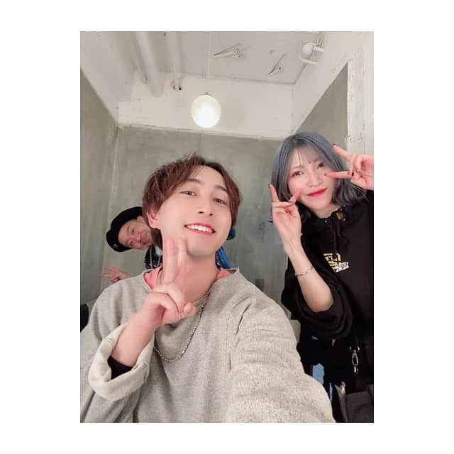 中島ヨシキさんのインスタグラム写真 - (中島ヨシキInstagram)「撮影始め📷 ヘアメイクは安定の時田さん&hinaさん💄 スタイリストは九さん👕 告知お楽しみに！  #eclat #時田ユースケ #hina #九」1月7日 21時18分 - yoshiki_n_626