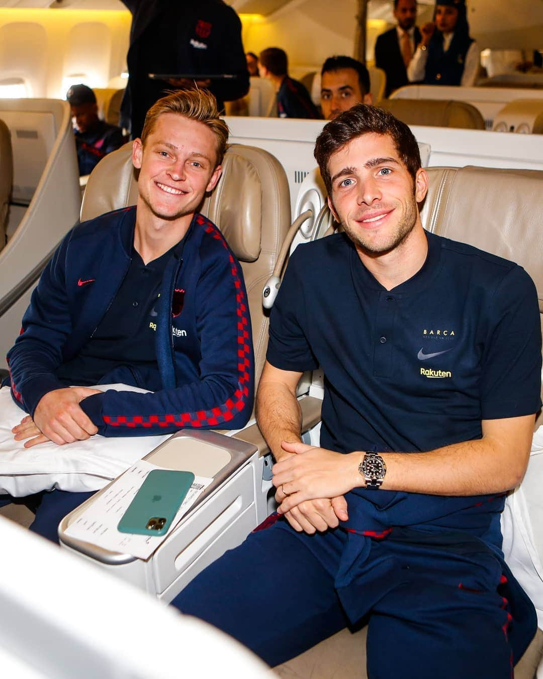 FCバルセロナさんのインスタグラム写真 - (FCバルセロナInstagram)「🏆 On our way to Supercopa ✈️ Yeddah, Saudi Arabia」1月7日 21時41分 - fcbarcelona