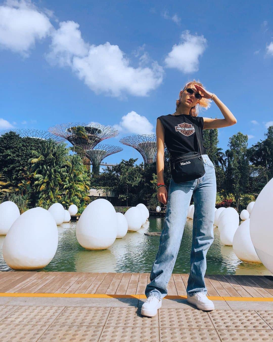 ステファニー・ミチョヴァのインスタグラム：「Oh warm weather ❤️ 따뜻한 날씨 엄청 보고싶었어요 🌿 I feel so recharged and ready for 2020.」
