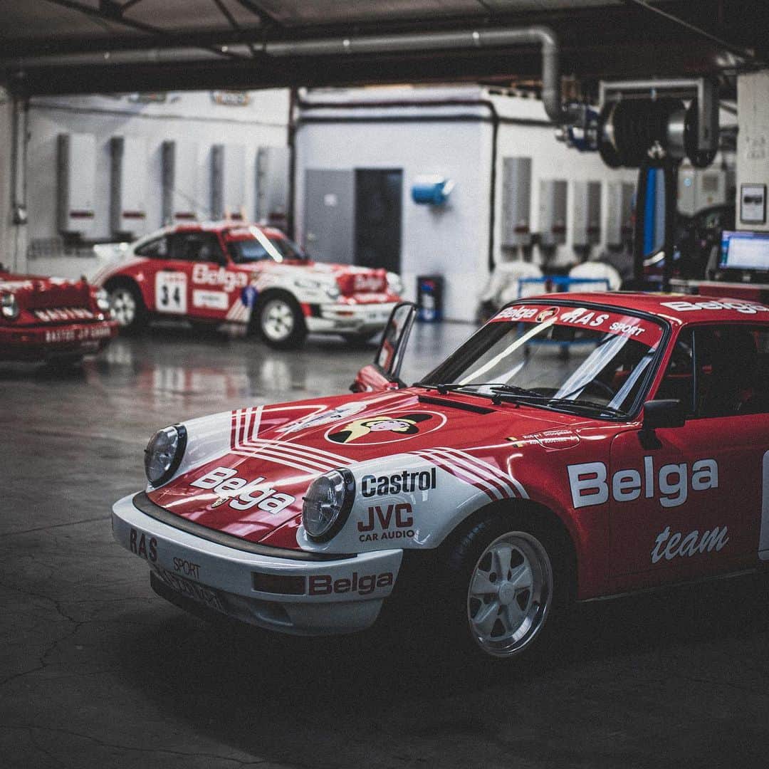 アンドレ・ロッテラーのインスタグラム：「Little dream came true thx to @911_motorsport. Drive the original SC RS my dad engineered back in 1984 with his team RAS SPORT in Belgium. #rally #groupeb #topcondition @porsche.museum」