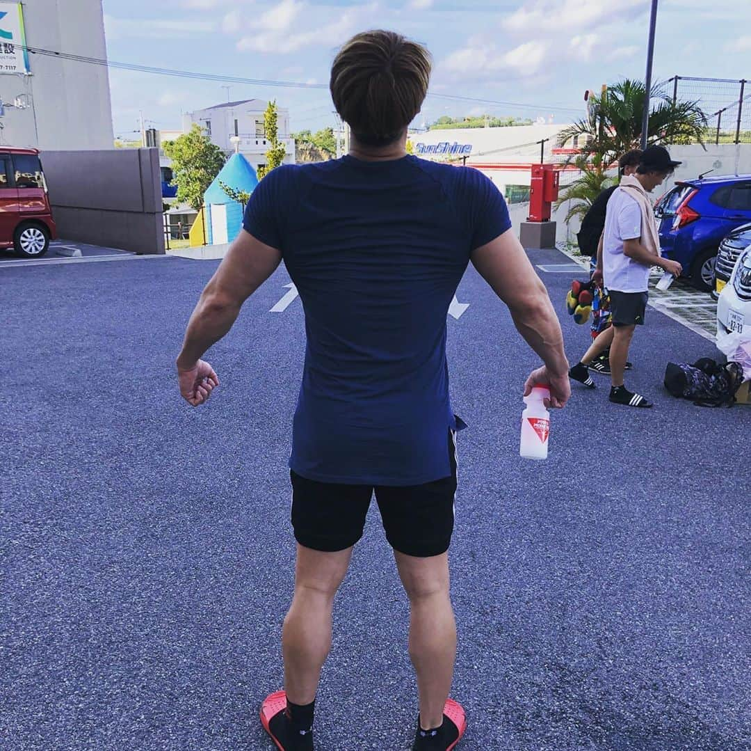 藤井淳志さんのインスタグラム写真 - (藤井淳志Instagram)「自主トレの昼飯はここに来なきゃ始まらん！！！ #藤井淳志#中日ドラゴンズ#糸井嘉男#阪神タイガース#西川遥輝#日本ハムファイターズ#吉田正尚#オリックスバファローズ#kikuniku#ステーキ美味し#リアル戸愚呂弟」1月7日 23時11分 - atsushi.fj4