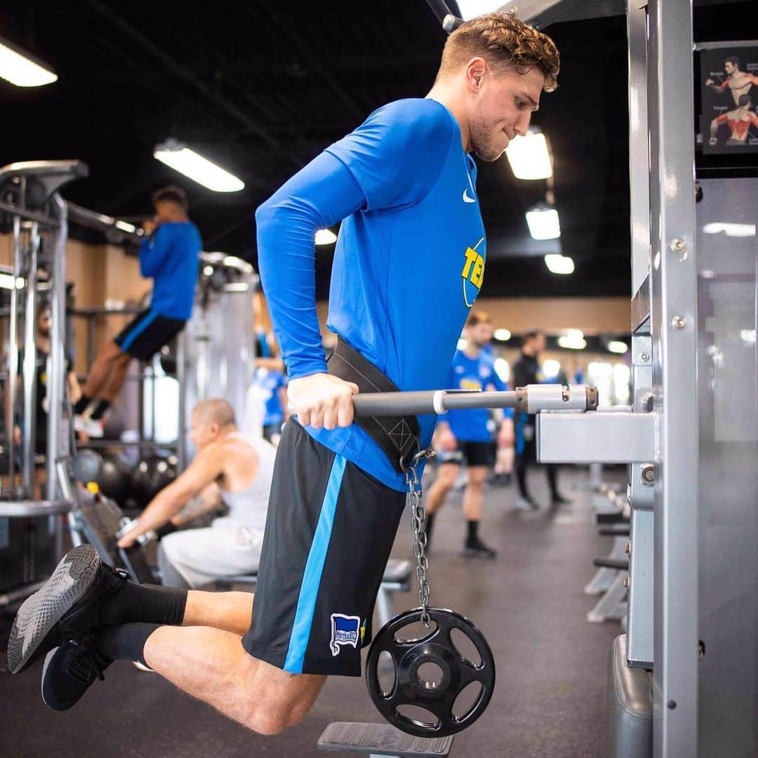 ニクラス・シュタルクのインスタグラム：「💪🇺🇸⚽️👋 #trainingcamp」