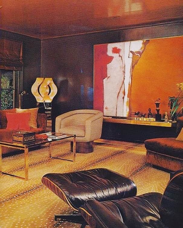 Meganさんのインスタグラム写真 - (MeganInstagram)「Chez Eleanor Ford 〰 Architectural Digest, 1978 #architecturaldigest #70sinteriors」1月8日 1時24分 - zanzan_domus