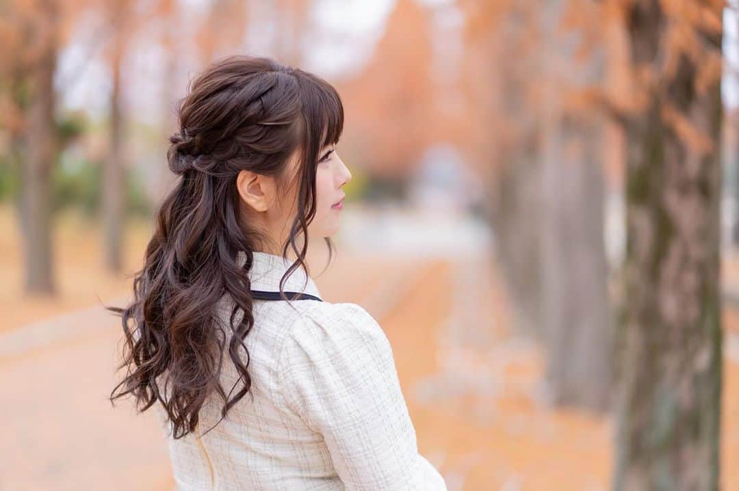 ほしのうめのインスタグラム：「ヘアアレンジしてもらいました♡ #ヘアセット #ヘアアレンジ #髪の毛　#お仕事依頼受付中 #可愛い髪型 #ヘアスタイル　#美容院」