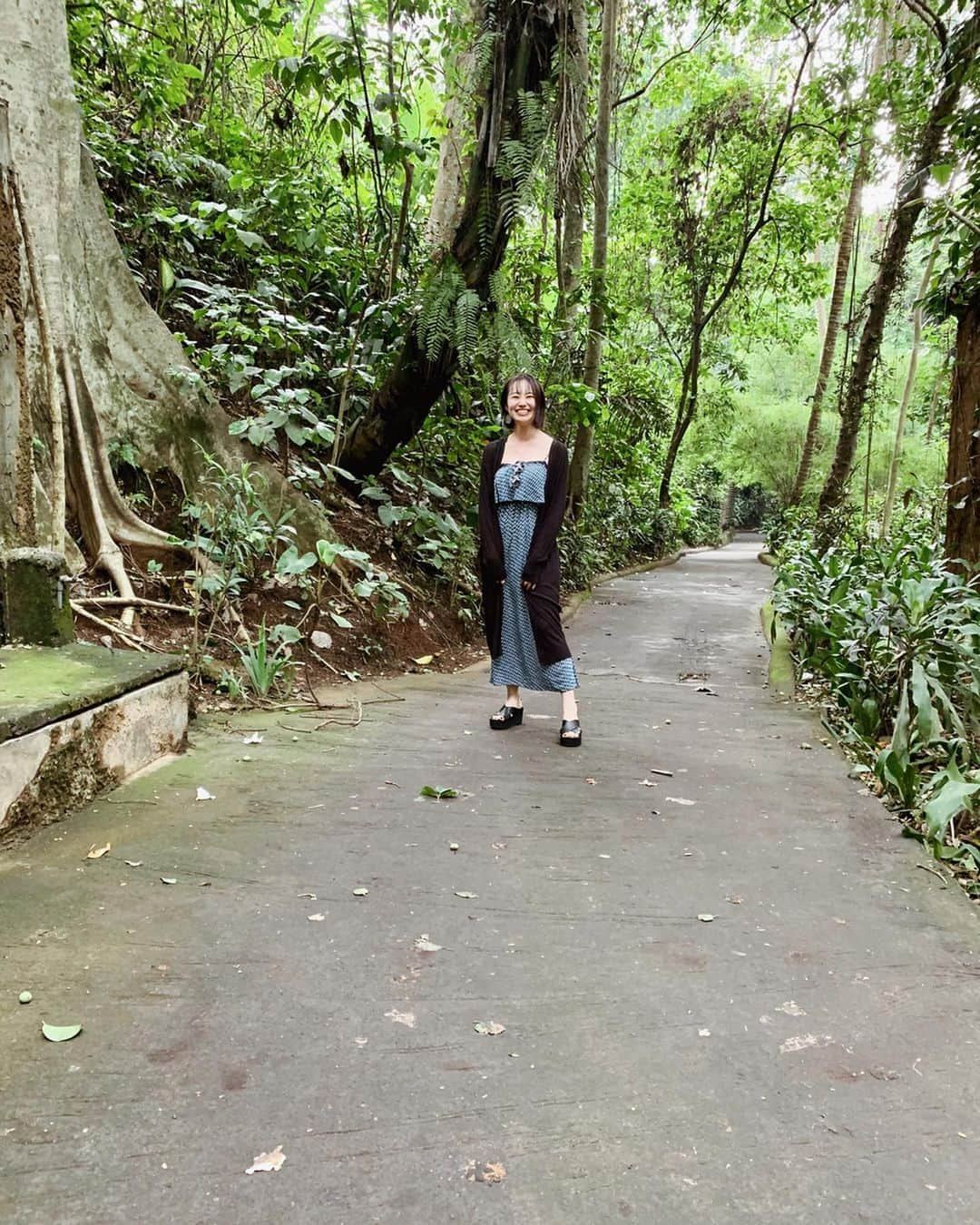 舞雛かのんさんのインスタグラム写真 - (舞雛かのんInstagram)「🌿 沢山の緑に癒されました‪☺︎‬. . #bali #ubud」1月8日 12時48分 - mizho_601