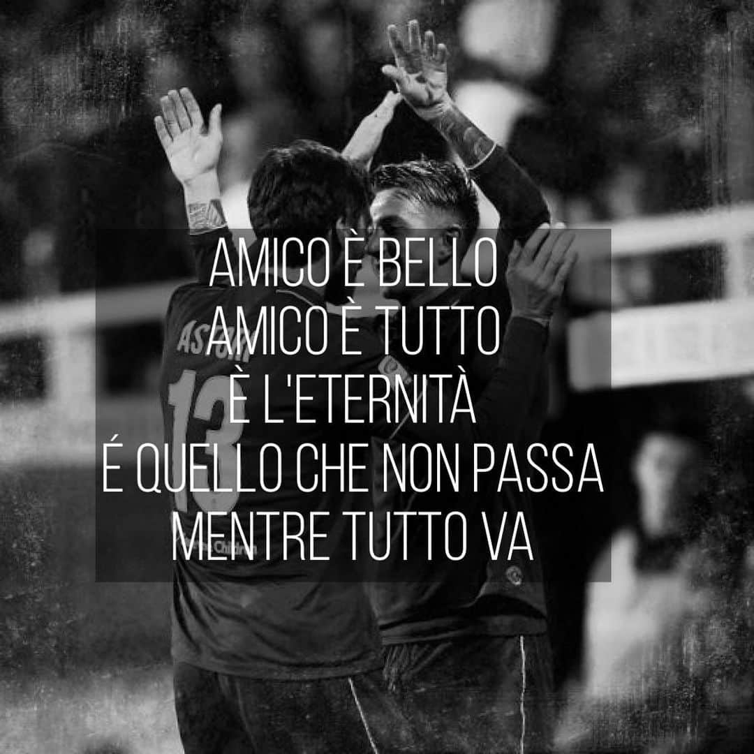 フェデリコ・ベルナルデスキのインスタグラム：「Amico è bello, amico è tutto, è l’eternità, è quello che non passa mentre tutto va. Auguri amico mio, sei sempre con me. #13」