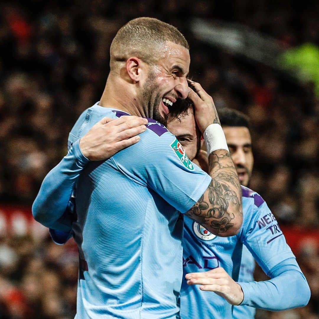 カイル・ウォーカーさんのインスタグラム写真 - (カイル・ウォーカーInstagram)「Me 🤝 @bernardocarvalhosilva ‬ ‪Celebrating goals again at ‬Old Trafford」1月8日 8時11分 - kylewalker2