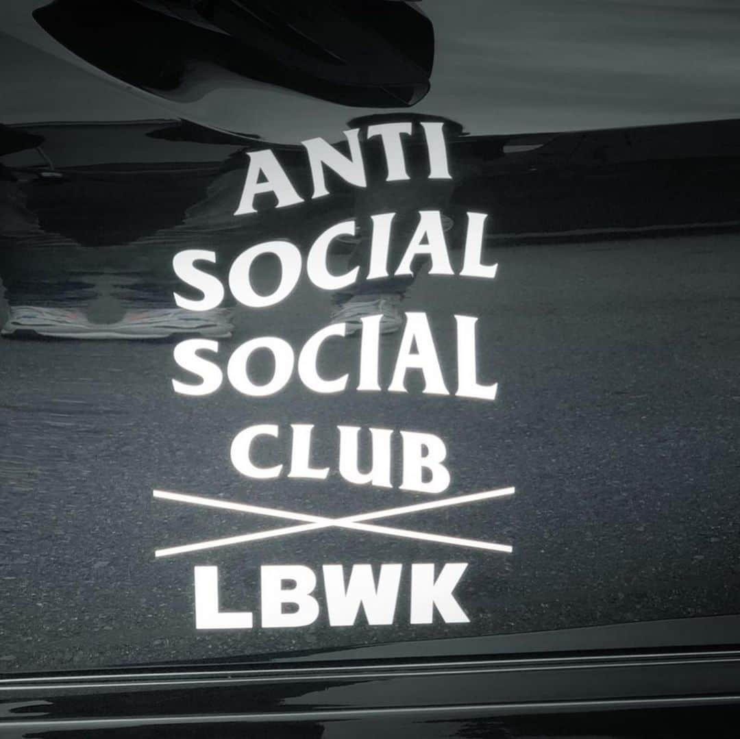 Wataru Katoさんのインスタグラム写真 - (Wataru KatoInstagram)「LibertyWalk x @antisocialsocialclub !! First collabo at #tokyoautosalon !! We will release limited collabo items at 14:00 10/Jan !! Please stop by LB booth ( Hall 8 #801 ) !! @libertywalkkato @antisocialsocialclub  #libertywalk #lbwk #antisocialsocialclub #tokyoautosalon #tokyoauto」1月8日 8時45分 - libertywalkkato