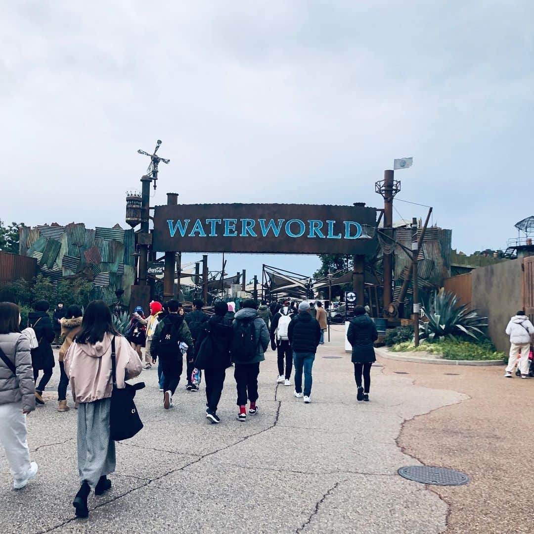 奥田力也さんのインスタグラム写真 - (奥田力也Instagram)「, USJ🌎  #産まれた時から一緒におる #幼馴染と #映えまくってる #ユニバ #ユニ映え #しょーもない #さーせんした」1月8日 14時20分 - rikiyaokuda.official