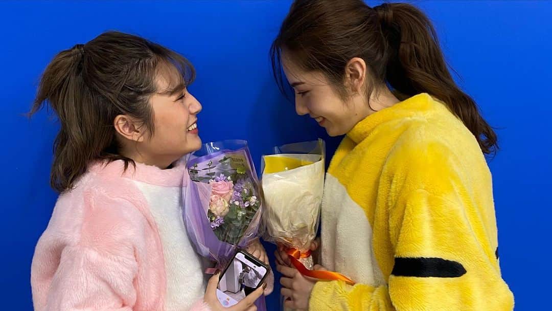 浪花ほのかさんのインスタグラム写真 - (浪花ほのかInstagram)「いとちゃんと一緒に出演したIndeedのオリジナルCMが、AbemaTVで流れているから見て見て〜😮 詳しくはIndeedで「オオカミちゃん」で検索してね！ ちなみにIndeedでは、特設サイトのお手伝いバイト・オオカミちゃん試写会スタッフバイトを募集してるよ〜🥰 #pr #AbemaTV  #Indeed  #月とオオカミちゃんには騙されない  @ito_miyase  @ookami_official」1月8日 9時55分 - hnoa_z