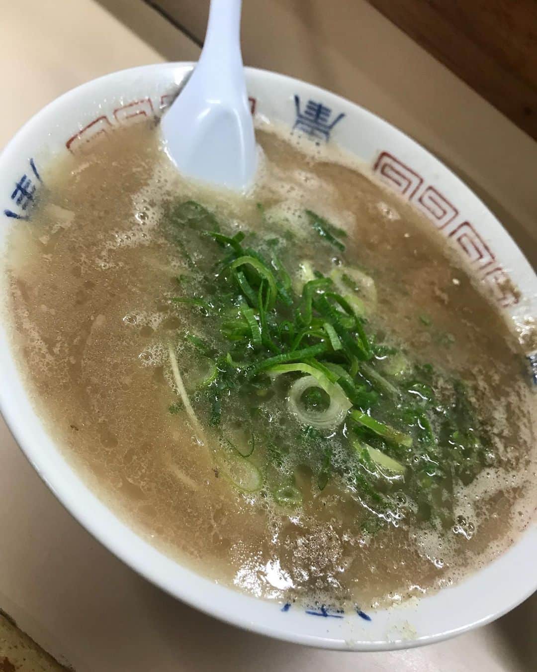 ラリソン彩華のグルメインスタ