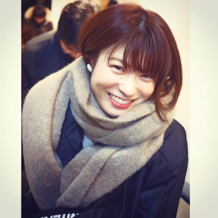 枝川結花のインスタグラム：「． 嬉しいけどちょっとだけ恥ずかしい。 でもやっぱり楽しい！ そんなトキ、、の1枚。 ． #love 🤍 ．」