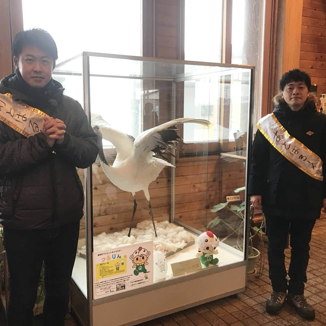 新山大さんのインスタグラム写真 - (新山大Instagram)「会場決まりました！！ 陸奥鶴田駅内のコミュニティプラザで午後3時から漫才ライブやります！お待ちしてます！ #あどばるーん40市町村漫才の旅 #鶴田町 #陸奥鶴田駅 #コミュニティプラザ」1月8日 11時36分 - dai_niiyama