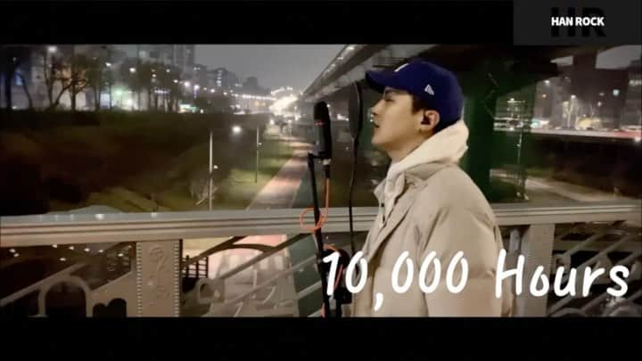 Jongkook Shinのインスタグラム：「안녕하세요! 락밴드 'Han Rock' 입니다. Dan + Shay & Justin Bieber의 10,000 Hours를 불러 보았습니다🤩 . .  Hello guys ! We are 'HAN ROCK' from South Korea. Full Covered 'Dan + Shay & Justin Bieber - 10,000 Hours' . . こんにちは！僕たちは、ロックバンド [HAN ROCK | ハンロック] です。 Justin Bieberの10,000 hoursをFull Coverしてみました。 . . 【레슨 및 행사문의는 HAN ROCK 공식 인스타그램으로 DM주시거나 hanrock.official@gmail.com으로 이메일 주세요】 【Vocal】 Jongkook 【Video】 Sipoo , Jongkook 【Sound】 Sipoo , Jongkook  Copyright ⓒ 2020. HAN ROCK All Rights Reserved. . .  #JustinBieber #HANROCK #10000Hours #한락 #DanShay #Cover #락 #RockBand #ハンロック #락밴드 #인디밴드 #Indie #저스틴비버 #ロックバンド #ロック #韓国 #韓国人 #Korean #한국 #음악 #Music #音楽 #ジャスティンビーバー#jongkook#jongkookshin」