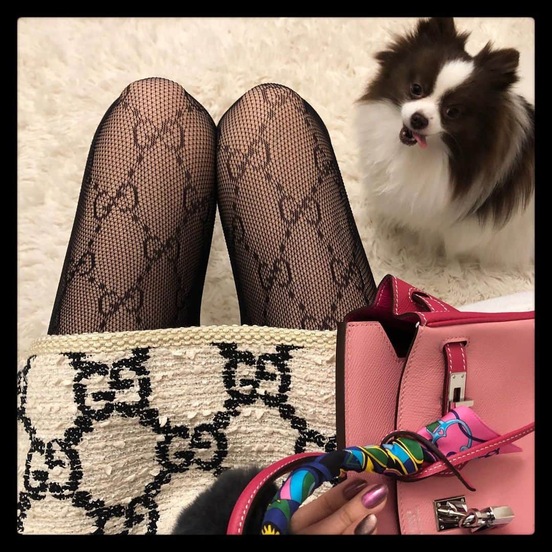 mycoのインスタグラム：「ただいま♡ 本日は酵素ジュースだけの⁣ ファスティング日です🍹  ゴーンさんの会見みてるなう📺⁣ ⁣ #ファスティング #fasting」