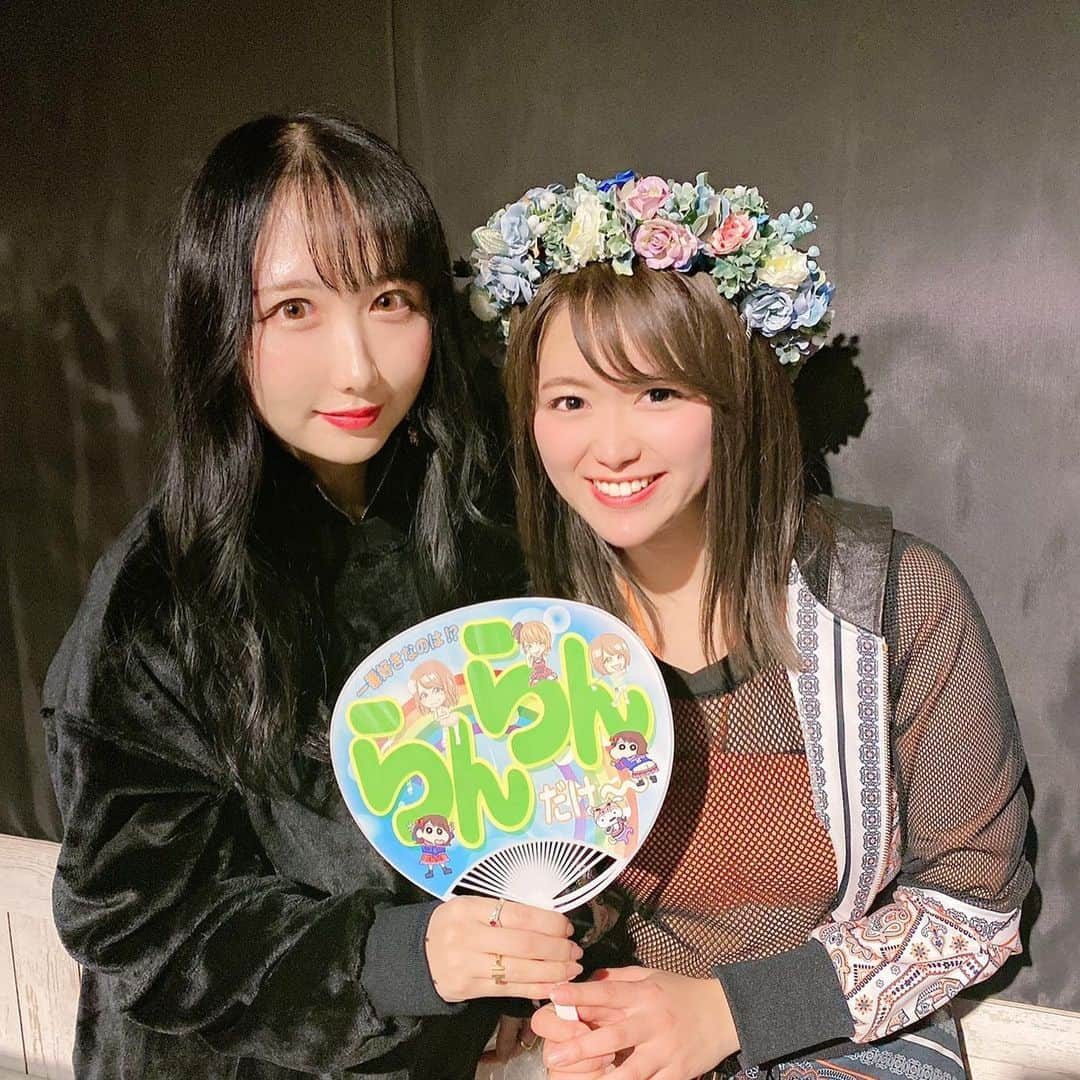 山内鈴蘭さんのインスタグラム写真 - (山内鈴蘭Instagram)「25歳 生誕祭🥰🎉🎂 素敵なディスプレイにお花😢❤️ 本当に本当にありがとう！！！ ． ． おじゅりも来てくれて、 親友の奈央まで名古屋来てくれて😭⭐️ 毎年来てくれる友達が居て幸せ！！ ファンの皆様もありがとうございました❤️ ． ． #SKE48 #生誕祭 #25歳 #劇場」1月8日 14時36分 - xxsuzuranxx