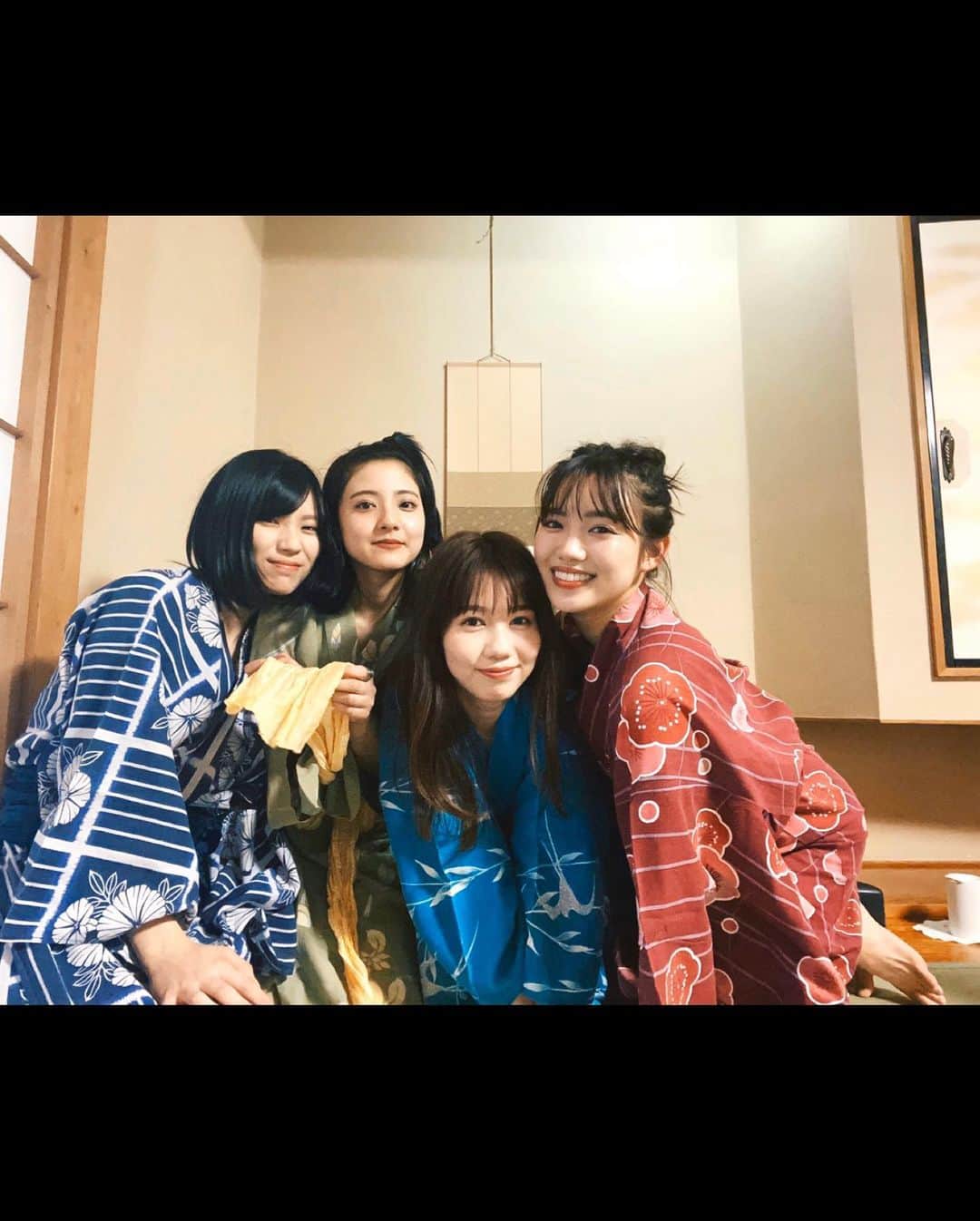 小林玲さんのインスタグラム写真 - (小林玲Instagram)「.﻿ ﻿ ﻿ 笑い過ぎた幸せな旅👏🗻 ﻿ ﻿ #ピチレモン　﻿ #SNRS﻿ #女子旅﻿ #浴衣﻿」1月8日 14時59分 - rei.kobayashi