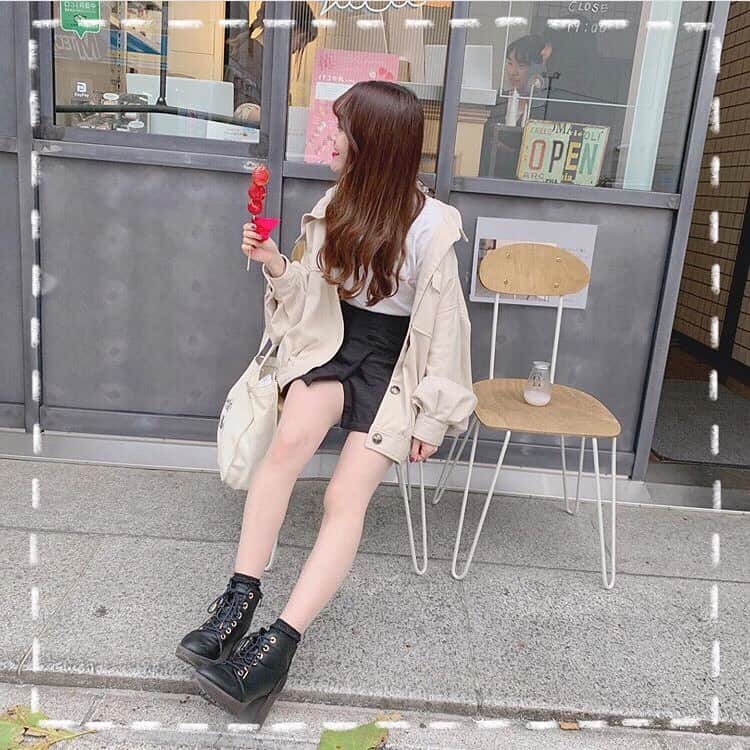 「SNOW」顔認識カメラアプリのグルメインスタ