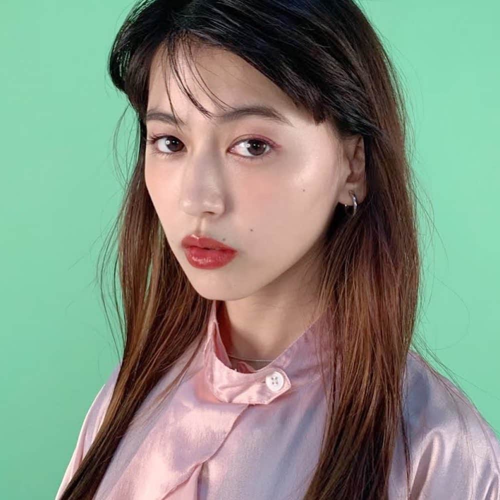 Viviさんのインスタグラム写真 Viviinstagram 発売中のvivi2月号 インフルエンサーの いいね メイクスナップ 企画から ゆりっぱ こと菅沼ゆりちゃんの ピンクアイメイクをご紹介 Snsで いいね がたくさんついた メイクなだけあってかわいい