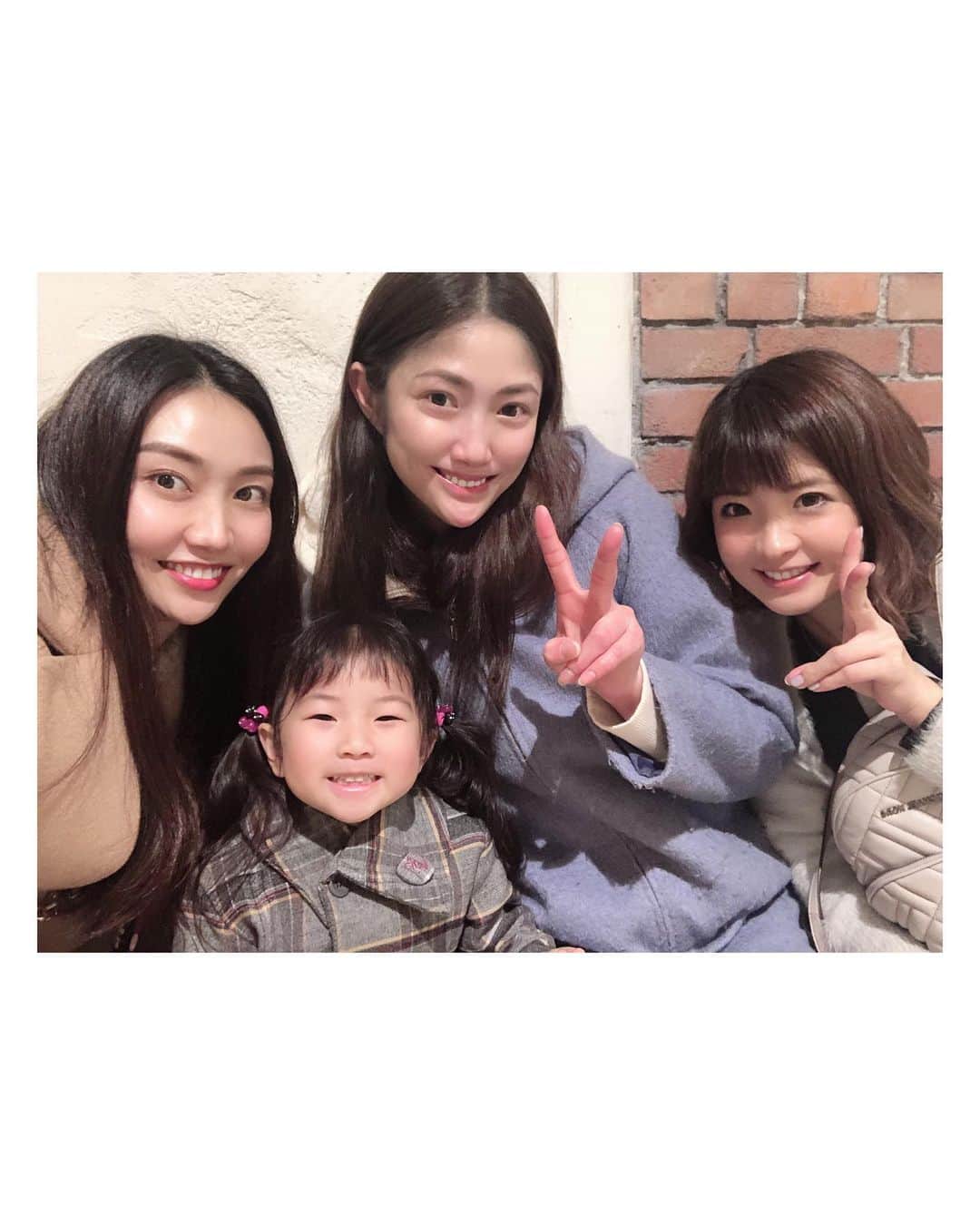 蔵歩実のインスタグラム：「久々集まって癒されてきました👼♥️ . . . #japanese #japanesegirl #일본 #일본인 #일본사람#東京 #tokyo #도쿄 #モデル #model#모델 #followme  #高身長 #高身長女子 #instalove #ootd」