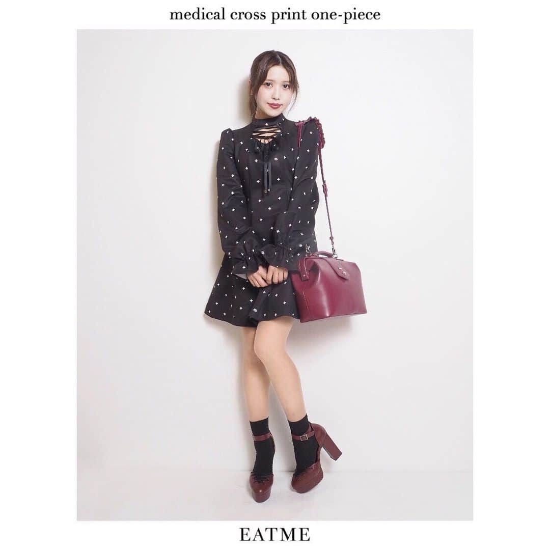 EATMEさんのインスタグラム写真 - (EATMEInstagram)「1.8 update... #EATME #JANUARY #NEW #ITEM #COLOR #VARIATION #🎨 ワンピース➡︎1.14発売予定 . TOP画面のURLからEATME WEB  STOREをCHECK💁🏻‍♀️ @eatme_japan . メディカルクロスプリントワンピース（ #ONEPIECE ） ¥13,000（＋tax） COLOR🎨:BEG.BLK.PNK SIZE📐:S.M . #EATME_CODE #eatmejapan #イートミー」1月8日 18時19分 - eatme_japan