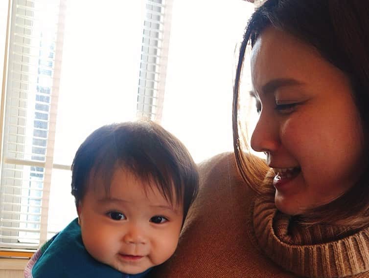 佐藤千晶さんのインスタグラム写真 - (佐藤千晶Instagram)「先日、大学時代の仲間と 新年会をしました✨ 楽しかったー！ 心の友よ、いつもありがとう😊  #定例会 #近況報告 #話し足りない #友達の子どもが天使😇」1月8日 20時38分 - satochiaki125