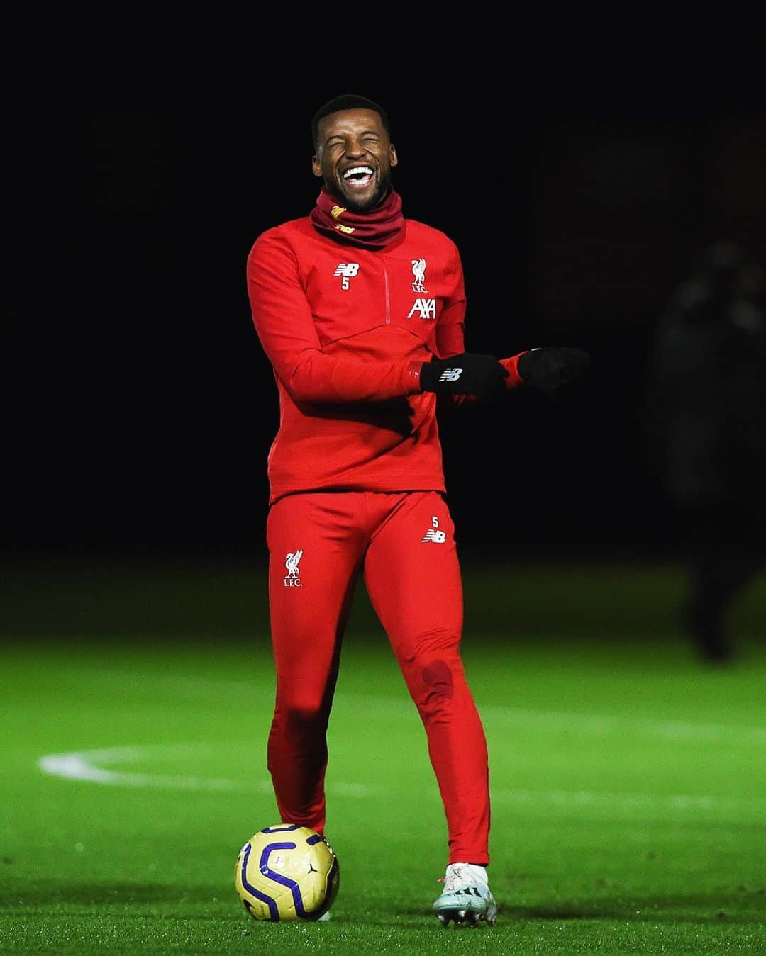 リヴァプールFCさんのインスタグラム写真 - (リヴァプールFCInstagram)「The hard work never stops 👊👊 #LFC #LiverpoolFC」1月8日 20時51分 - liverpoolfc