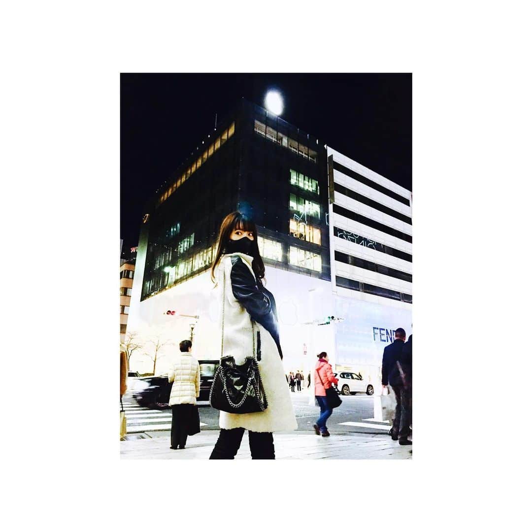 のインスタグラム：「ストーリーの質問に答えてくれた方 ありがとうございました🧚🏻❤️ 取り入れていきます！！Go⭐︎ 🧜🏻‍♀️🧞‍♂️ #ootd #私服 #東京　 #ありがとう」