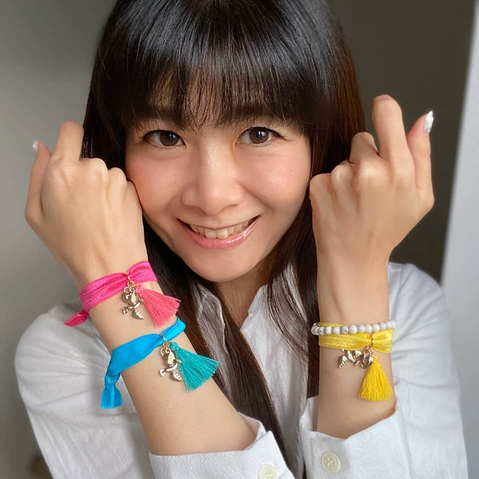 のインスタグラム：「『外村美姫プロデュース』アクセサリーの新ブランドが誕生。 Maison de la mer （メゾンドラメール） produce & design by @mikitonomura . ↓↓↓↓↓↓ @mdlamer . https://mdlamer.theshop.jp/ ‪ ❤️詳しくはストーリーズからリンク先をご覧下さい❤️ . 「【外村美姫プロデュース】アクセサリーブランド誕生！」‬⇒ ‬ https://ameblo.jp/panda--cafe--panda/entry-12565329328.html ‪ .  #外村美姫 #アクセサリーショップ #Maisondelamer  #メゾンドラメール #プチプラコーデ #しまむらコーデ #ブレスレット #アクセサリー作家 #ジュエリー #今日のコーデ #アクセサリーブランド #アクセサリー‬」