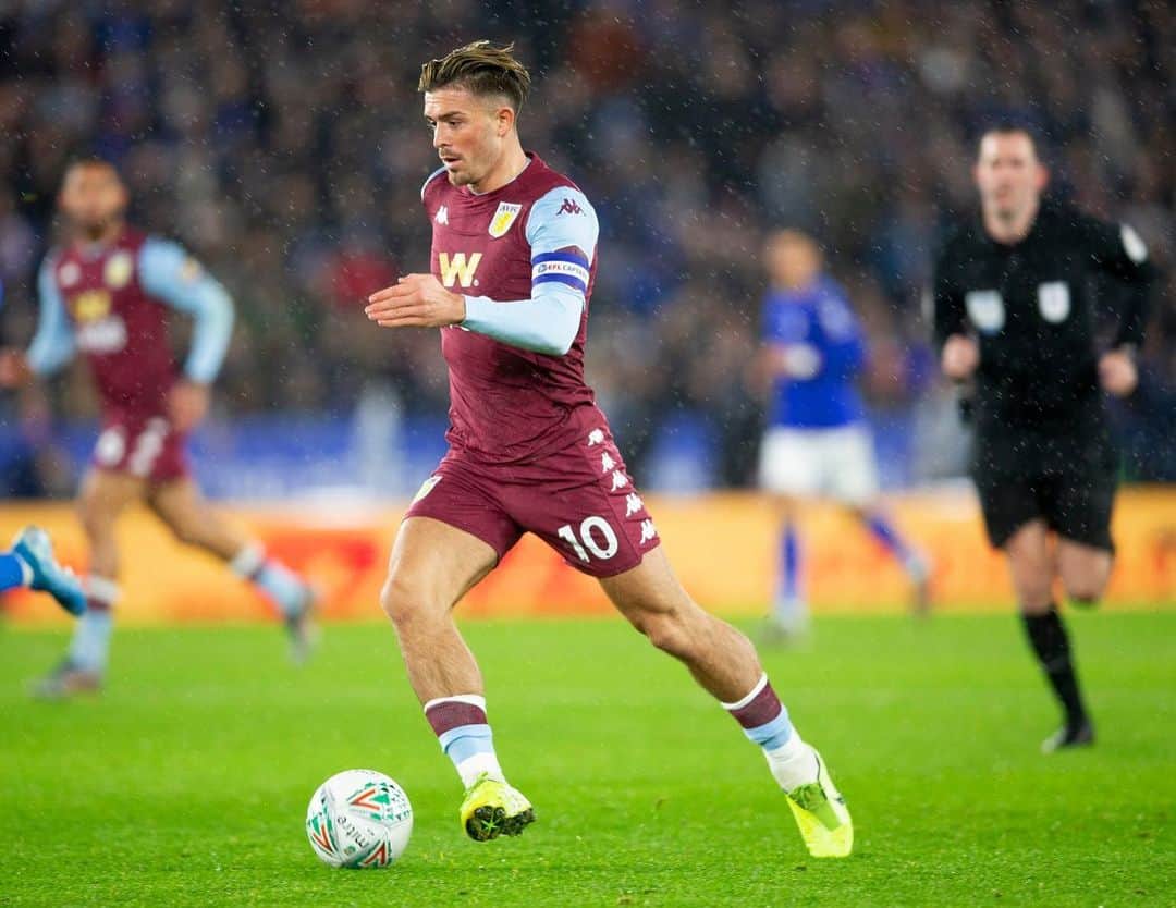 ジャック・グリーリッシュのインスタグラム：「Good result to take back to Villa Park! Away support was brilliant. On to Sunday’s game ⚽️」