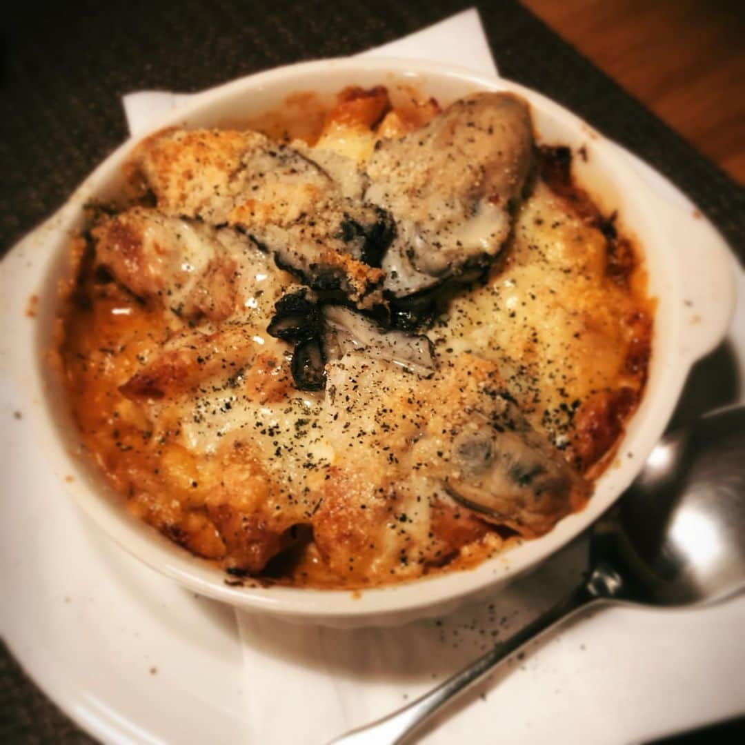 北川楓夏さんのインスタグラム写真 - (北川楓夏Instagram)「ずーっと気になっていた キリン食堂に初訪問🦒 . 病み上がりだったので あまりお酒が飲めなかったので 今度は浴びるだけ飲みに行きます😌 . パスタも気になるな〜🍝 サラダも鮮やかで美味しかった🥗 . お皿とかも全部オシャレ！ なにより安い😂 . #akita #dinning #女子会 #キリン食堂 #🦒 #南通」1月8日 23時56分 - fuka.kitagawa
