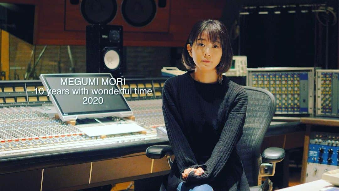 森恵さんのインスタグラム写真 - (森恵Instagram)「10周年を迎える 2020年の活動について。 loopツアーや、 今までとこれからの想いを お話ししてます。  https://youtu.be/dqOOfkYjUDk  #YouTube #森恵」1月9日 3時20分 - morimegumi_official