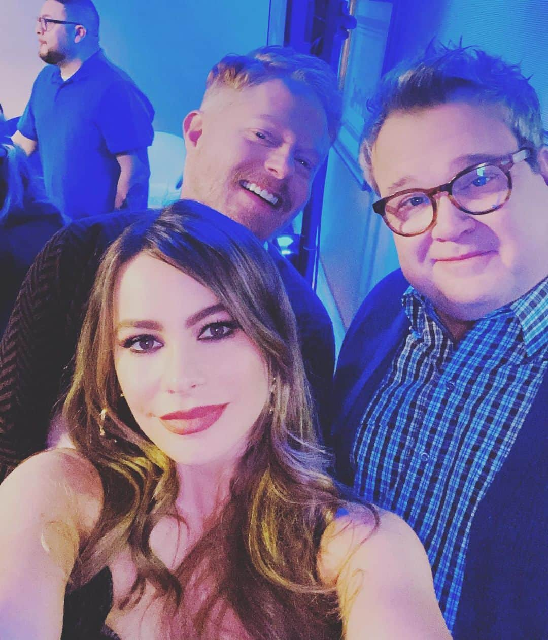 ソフィア・ベルガラさんのインスタグラム写真 - (ソフィア・ベルガラInstagram)「In Pasadena for our last Modern Family TCA😩😩😩 @ericstonestreet @itsjuliebowen @jessetyler I ❤️❤️❤️u guys!!!」1月9日 3時54分 - sofiavergara