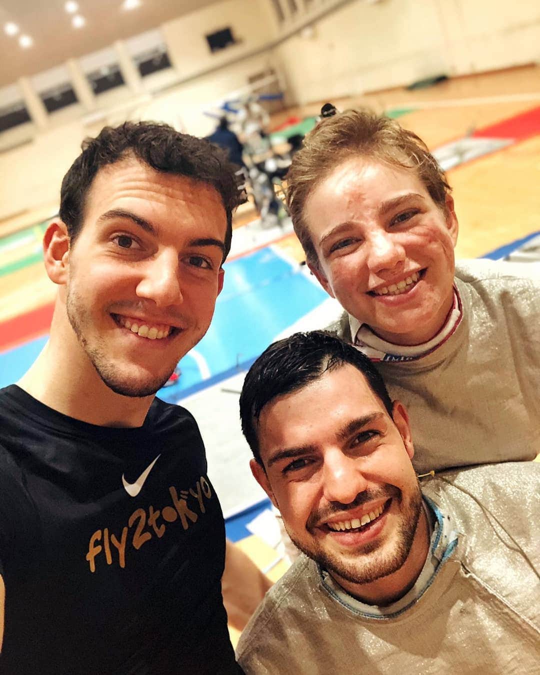 ベアトリーチェ・ヴィオのインスタグラム：「Abbiamo iniziato il ritiro con la nazionale, oggi sciabola...ed io sono sempre più scarsa 😅 Sembra un'impresa impossibile ma è un impossibile bellissimo su cui lavorare 💪🏻🤺 . . .  #StartYourImpossible #ToyotaTeam #ad #Toyota #Fly2Tokyo #Tokyo2020」