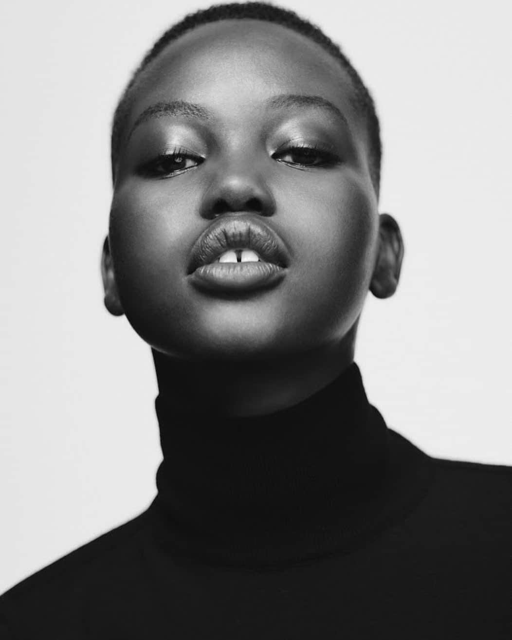 ガブリエル・ユニオンさんのインスタグラム写真 - (ガブリエル・ユニオンInstagram)「This week’s #WCW is the stunning and dynamic South Sudanese-Australian model, Adut Akech Bior. She spent her early years in a refugee camp in Kenya, and she attributes this life of violence and fear to what taught her the power of gratitude . In school she was bullied for her skin tone and her gap, and now she has owned those aspects of herself and  made  it into a brand of self love!  She started her modeling career at 16 years old, and just three years later has graced the cover of countless magazines and has garnered awards and honors like: , 2019 BFA - Model of The Year, 2019 Industry vote - Model of The Year, 2019 Time - 100 NEXT List… just to name a few. Beyond her beauty, she is set to work with the U.N. to help refugees at her former camp, and one day she wants to build a school, a hospital, or a modeling agency in South Sudan. Keep on shining. Let us lift her up in the light of goodness and hold her there.」1月9日 6時25分 - gabunion