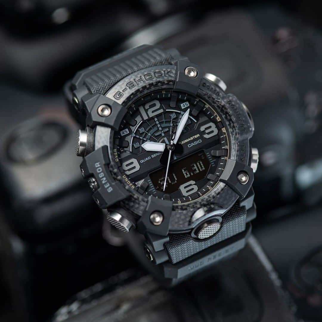 G-SHOCKさんのインスタグラム写真 - (G-SHOCKInstagram)「BLACK OUT  瓦礫や土砂が山積・散乱するような極限の陸上での使用を想定したMASTER OF Gシリーズから、マットな質感のブラックを纏ったNewモデル「BLACK OUT」が登場。ベースモデルには、カーボン素材を採用した構造により新たな耐衝撃・防塵・防泥性能を実現したMUDMASTER、GG-B100を採用しています。  From the MASTER OF G Series, the watch that is designed and engineered to withstand rough land environments, come new model "BLACK OUT" in matte black color. Base model is MUDMASTER GG-B100, which incorporates carbon material for shock-resistant, dust-resistant, and mud-resistant structure.  GG-B100-1BJF  #g_shock #blackout #mudmaster #ggb100 #masterofg #mudresist #carbon #carboncoreguard #gshockconnected #watchoftheday」1月9日 17時00分 - gshock_jp