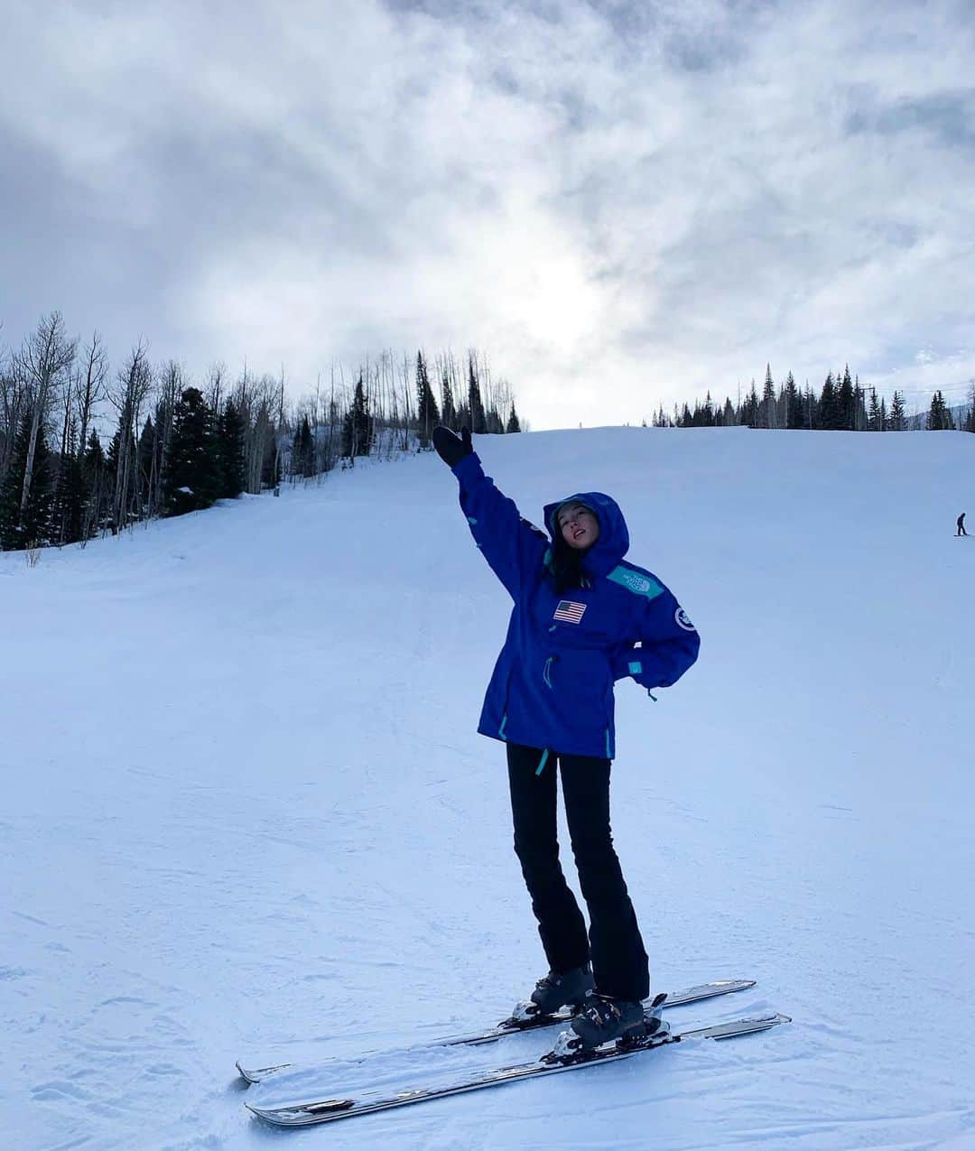 ポーイ・タリーチャダー ペッチャラットさんのインスタグラム写真 - (ポーイ・タリーチャダー ペッチャラットInstagram)「Snowmass mountain ⛷⛷⛷」1月9日 11時08分 - poydtreechada