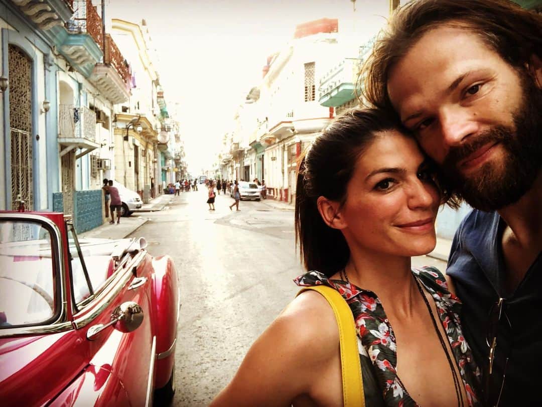 ジャレッド・パダレッキのインスタグラム：「Happy Birthday Baby!!! Here’s to another year of new experiences and adventures ❤️❤️ Thanks for bringing me along 😁 @nowandgen #happybirthday」