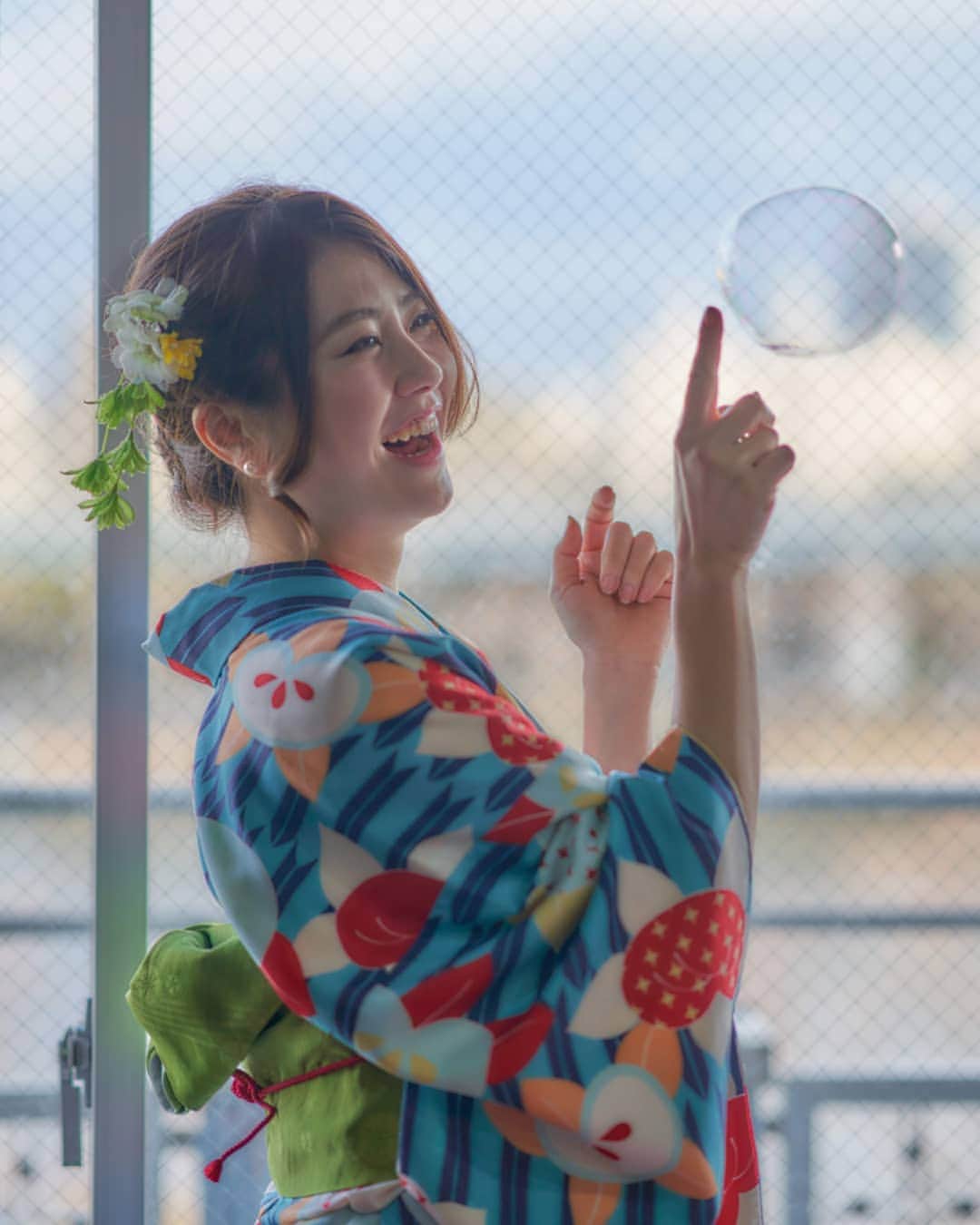 斎藤みどりさんのインスタグラム写真 - (斎藤みどりInstagram)「風船たのし❣ * * * photo - @sakuyoshi2180 - #ブランド撮影会 #謹賀新年 #あけましておめでとうございます #happynewyear #japan #kimono #花蝶 #ポートレート #ポートレートしま専科 #撮影モデル #写真 #着物 #写真好きな人と繋がりたい #portrait #portraitphotography #photo #photomodel #model #japanesegirl #shooting #girl #instagramjapan #instagood #instalike #instapic  #ig_japan #follow4like」1月9日 15時47分 - midori31100