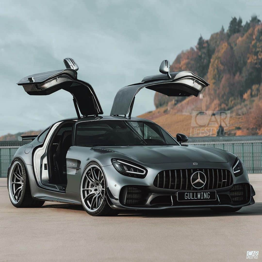 CARLiFESTYLEさんのインスタグラム写真 - (CARLiFESTYLEInstagram)「AMG GT R Pro GULLWING? 👍🏼or👎🏼? Design by @CarLifestyle @gabe.design #carlifestyle #AMG #GTRPRO #Gullwing」1月10日 2時19分 - carlifestyle