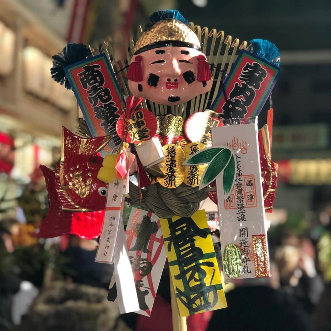 RYO the SKYWALKERのインスタグラム：「今年もえべっさん行ってきました！🎋 商売繁盛なりますように！🙏 #えべっさん #今宮戎 #今宮神社 #商売繁盛」