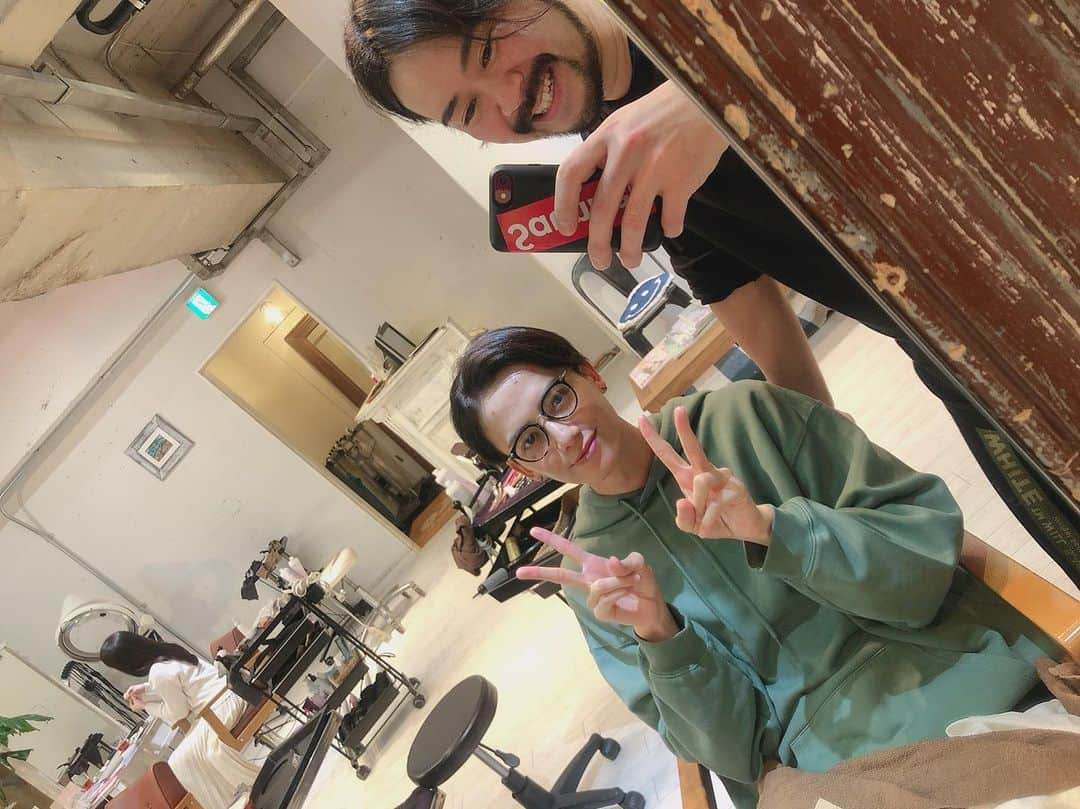 小野健斗さんのインスタグラム写真 - (小野健斗Instagram)「今年初切り✂︎ 渡辺さんいつもありがとうございます👍 #likobymaris」1月9日 20時13分 - kento_ono