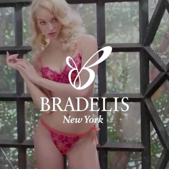 BradelisNewYork/ブラデリスニューヨークのインスタグラム