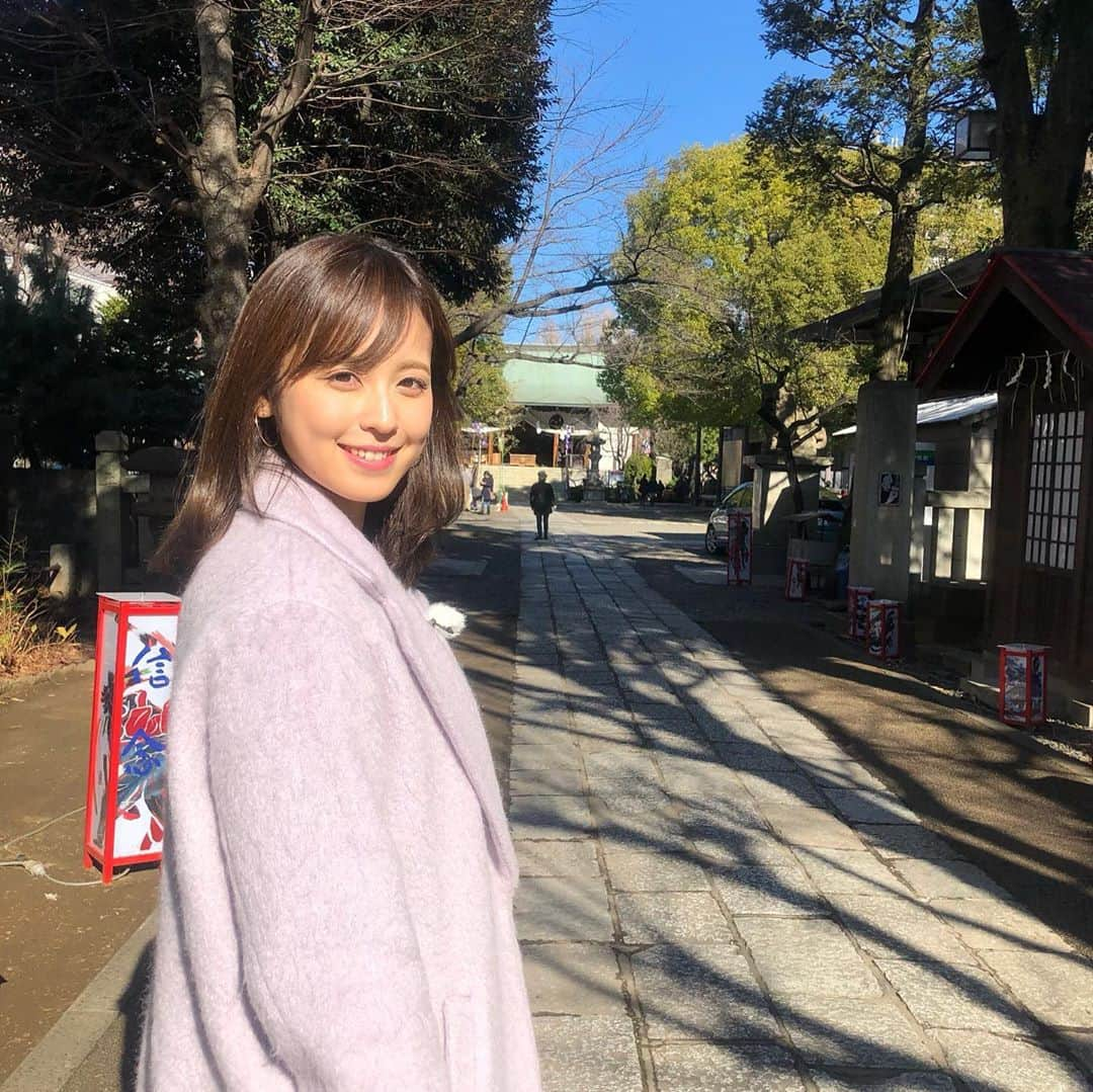 久慈暁子さんのインスタグラム写真 - (久慈暁子Instagram)「* スポーツの神様で有名な 東京都・江東区の #香取神社 に スケートボード　#堀米雄斗 選手 と #必勝祈願 してきました✨ 明日のめざましテレビで☻ * #スケートボード #めざましテレビ」1月9日 20時42分 - kuji_akiko